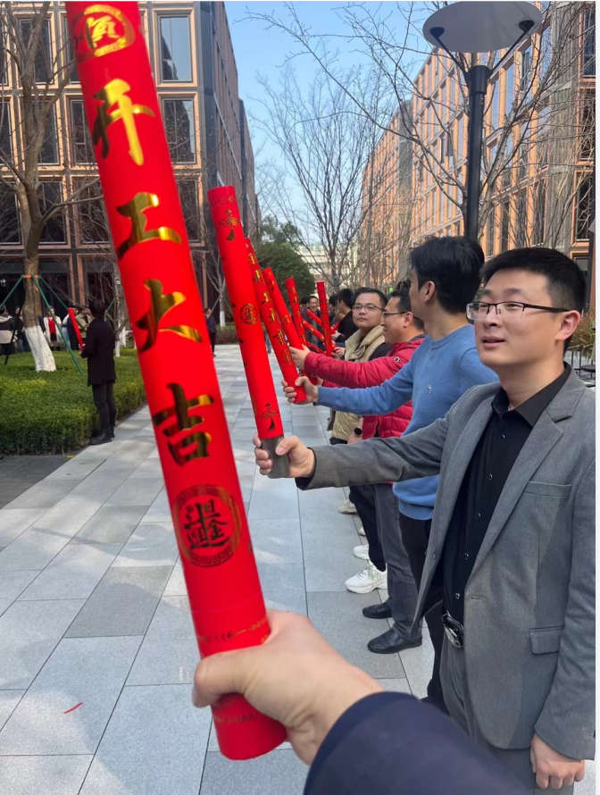 1709084718780.png image.png